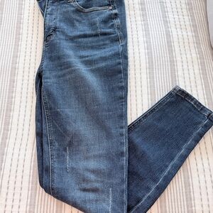 Women's Blue Jeans